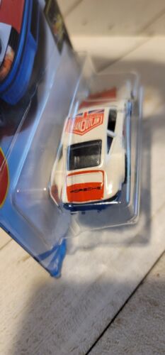 hot wheels 71 porsche 911 magnus walker