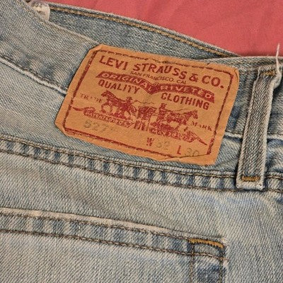 527 Levi's Men's Classic Gray Straight Jeans Low Boot Cut