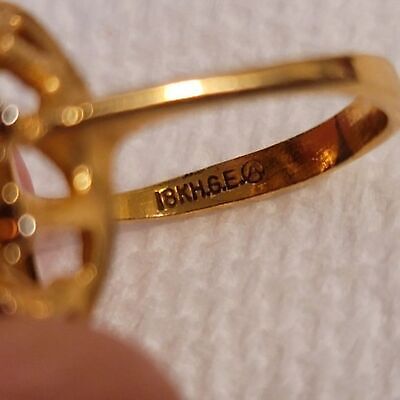 18K H.G.E. Unknown Stone Ring