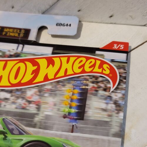 hot wheels Porsche 918 Spyder Green