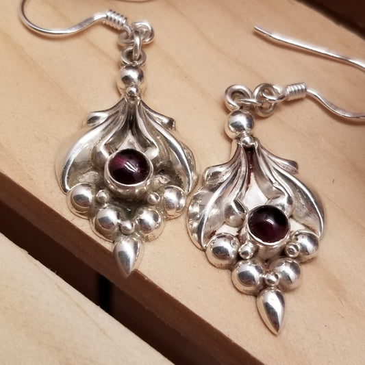 925 Sterling Silver Garnet Earrings