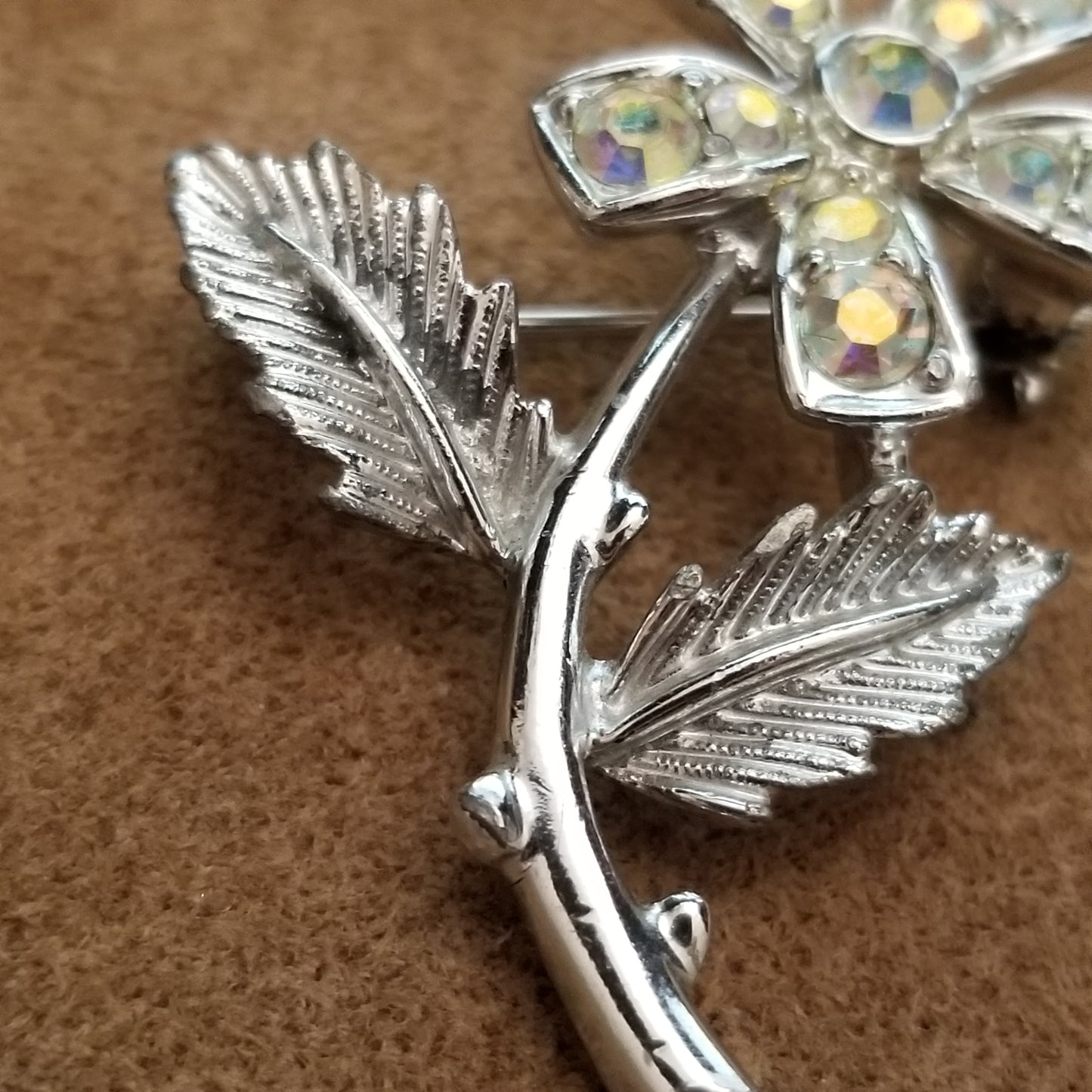 Vintage Sarah Coventry Rhinestone Flower Brooch