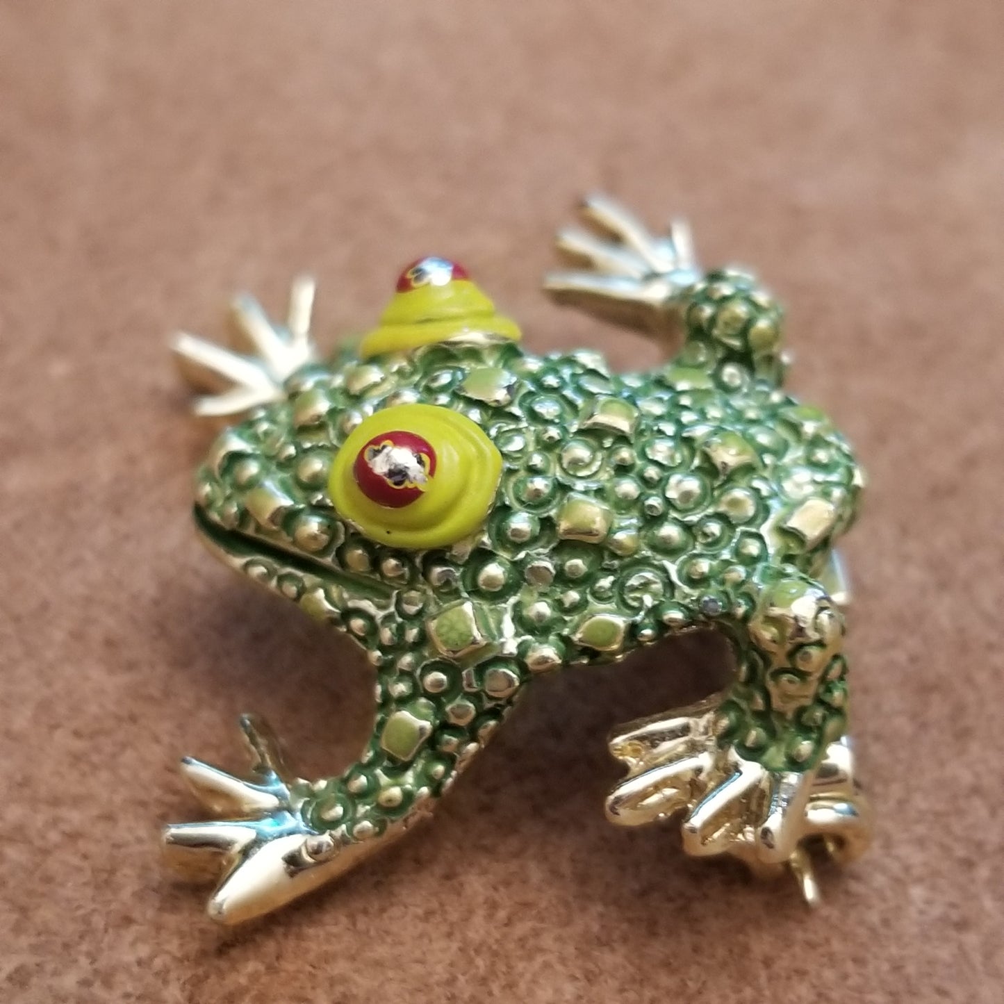 Small Frog Brooch