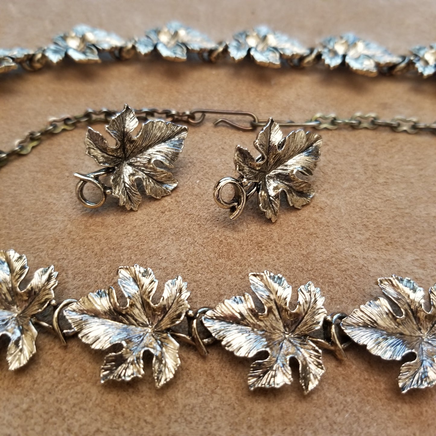 Vintage Maple Leaf 3 Piece Set