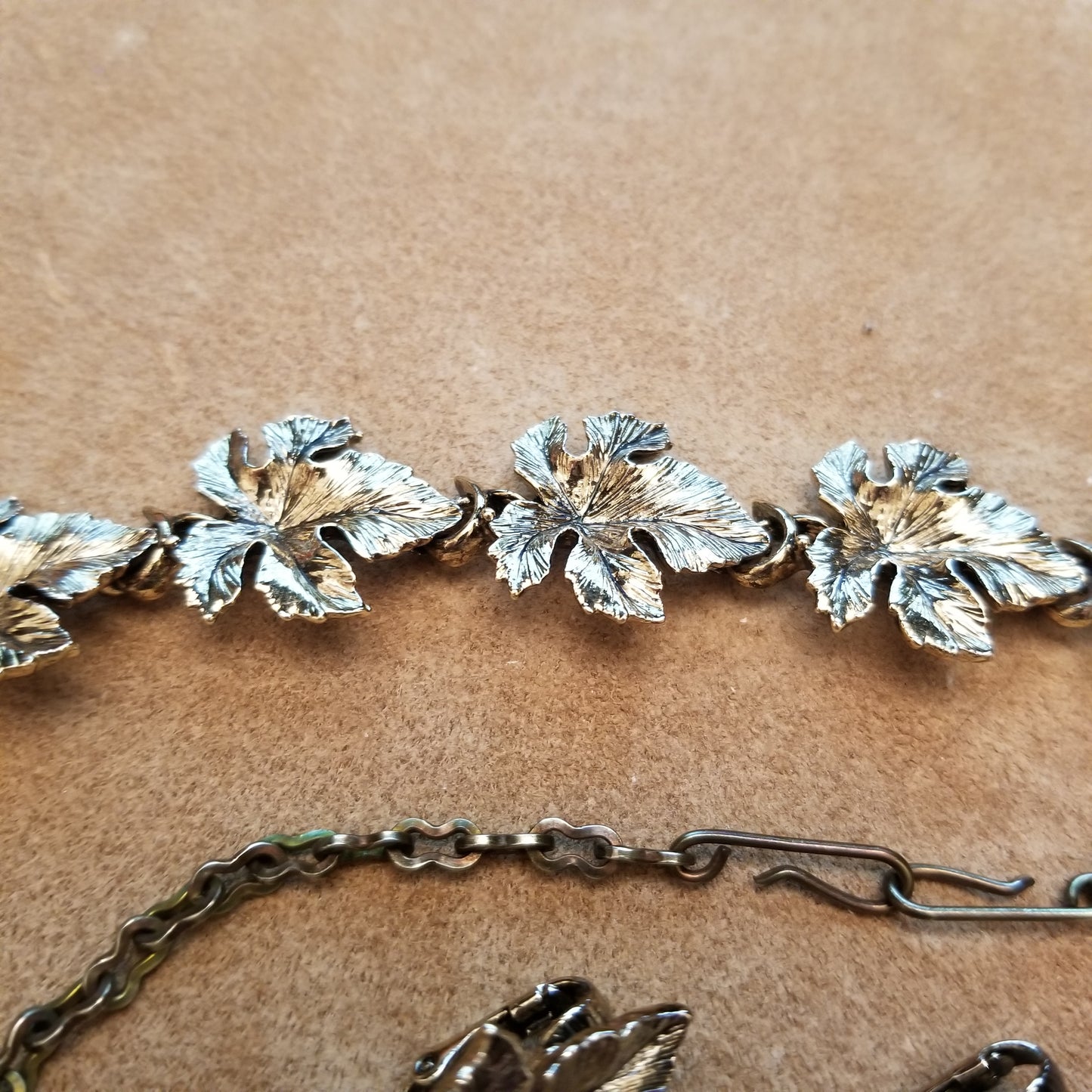 Vintage Maple Leaf 3 Piece Set