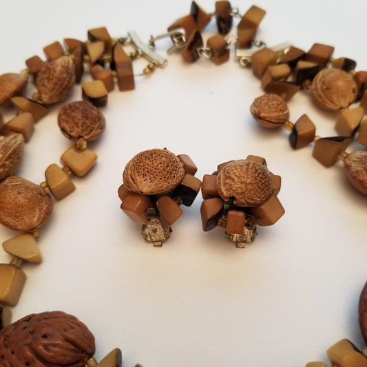 Vintage Almond Nut Necklace Set