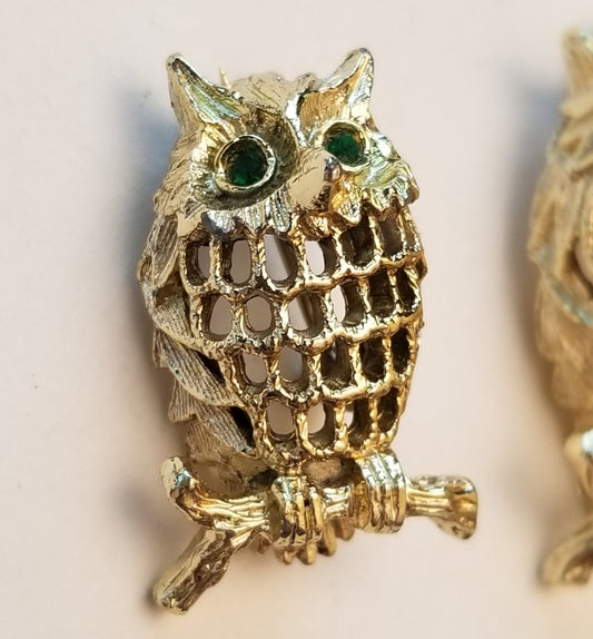 2 Vintage Gold Tone Owl Brooches