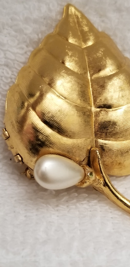 Vintage AVON Perfume Leaf Locket