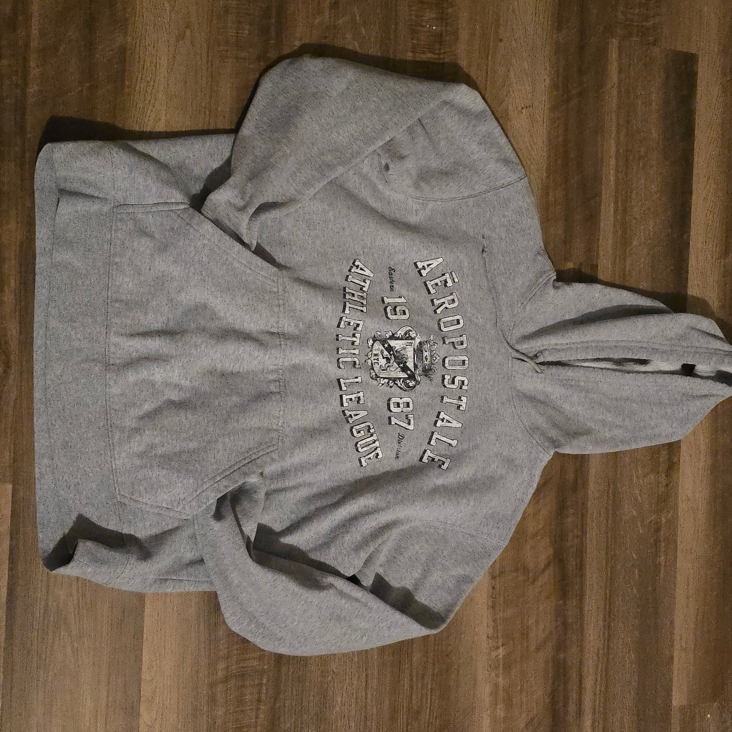 Aeropostale 1987 Athletic League Hoodie – Gray Pullover Sweatshirt