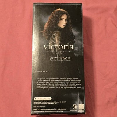 Mattel T2236 Twilight Saga Eclipse Victoria Barbie Doll