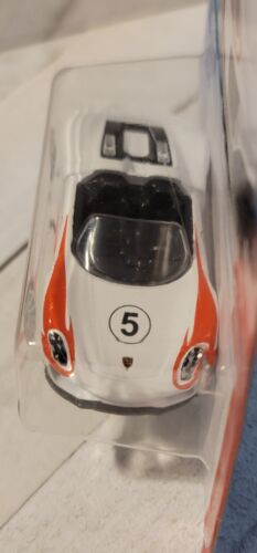 hot wheels porsche 918 spyder red edition