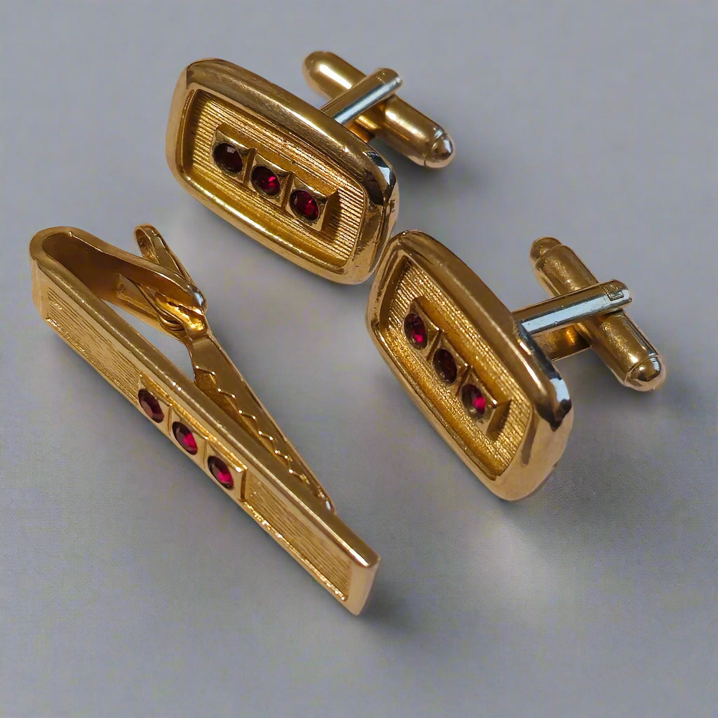 Vintage Red and Gold Cufflinks & Tie Clip Set – Mid-Century Men’s Jewelry