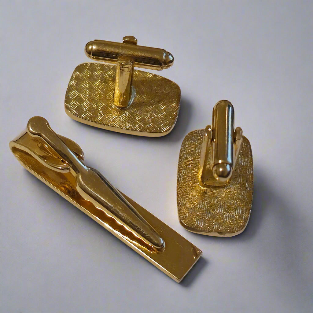 Vintage Red and Gold Cufflinks & Tie Clip Set – Mid-Century Men’s Jewelry