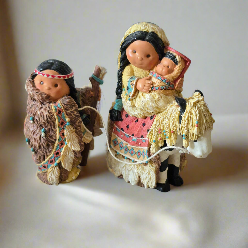 Enesco Friends of the Feather – “Chosen People” – 1996 Figurine Set (#188166)