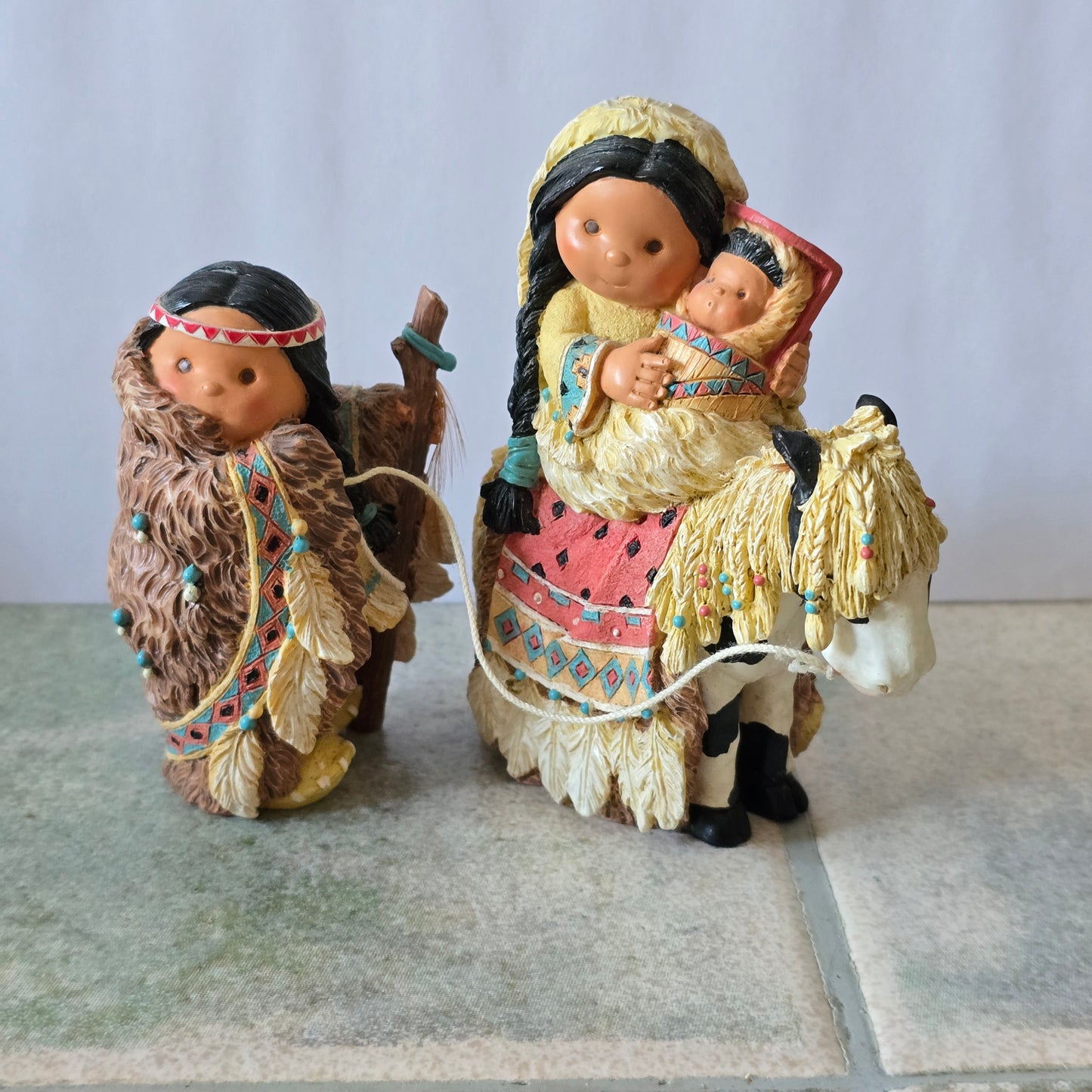 Enesco Friends of the Feather – “Chosen People” – 1996 Figurine Set (#188166)