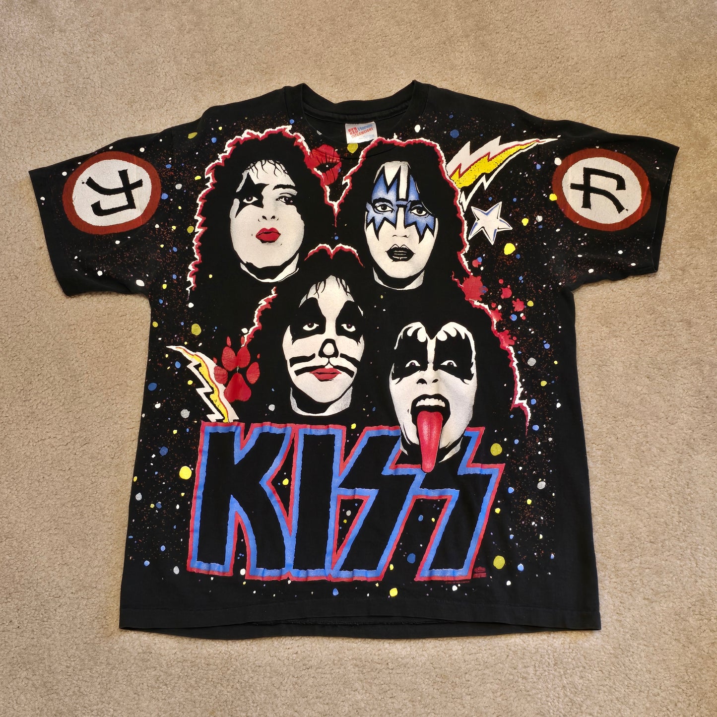 Vintage 1992 KISS Band T-Shirt Hanes Rock Tee All Over Print Faces Hole Back