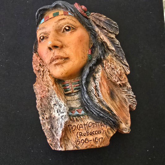 Vintage Pocahontas Wall Plaque – Hand-Painted Resin Portrait – 1596–1617 Native American History