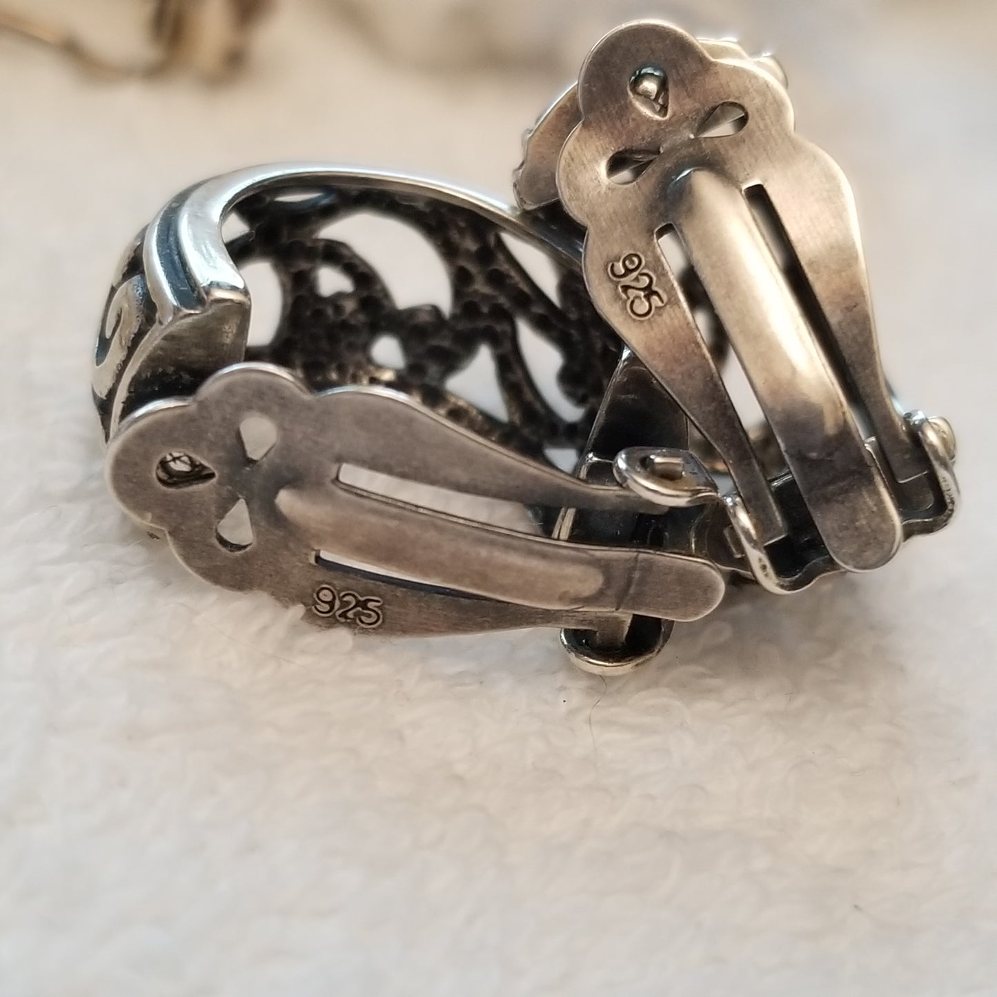 Silpada Silver Clip On Earrings - Retired