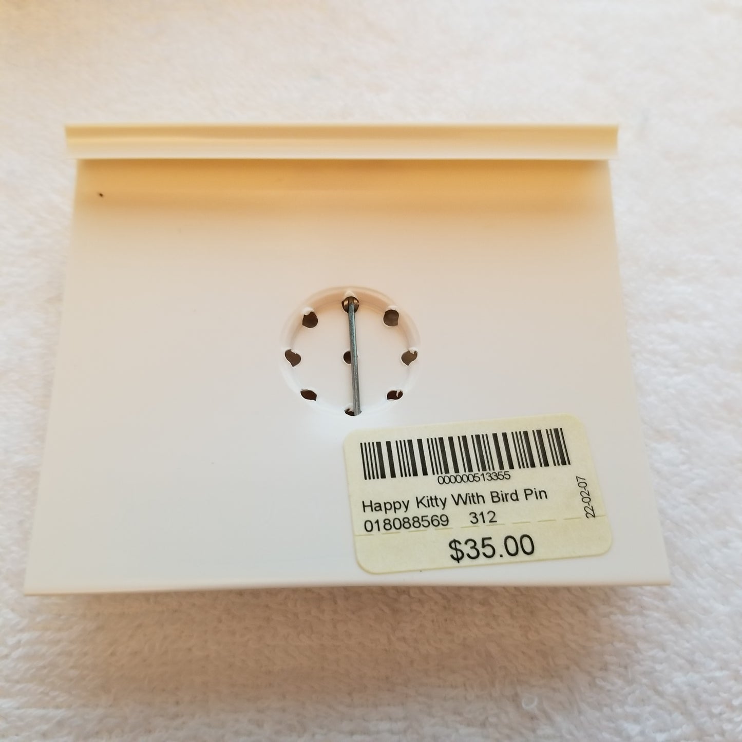 Happy Kitty with Bird Pin