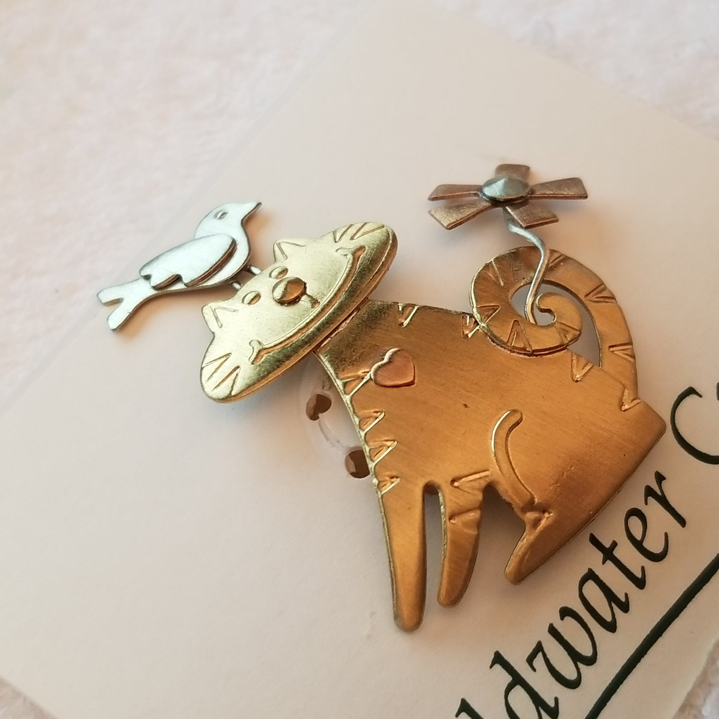 Happy Kitty with Bird Pin