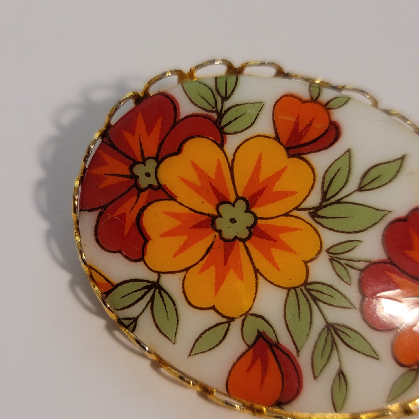 Vintage Oval Flower Ceramic Brooch