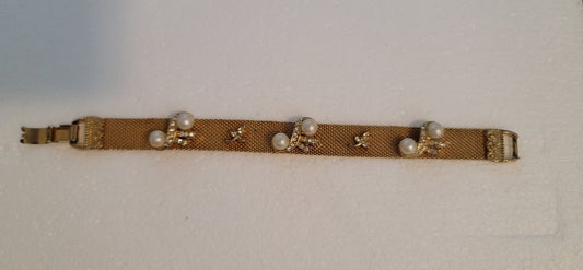 Vintage Gold Tone Mesh Simulated Pearl Bracelet