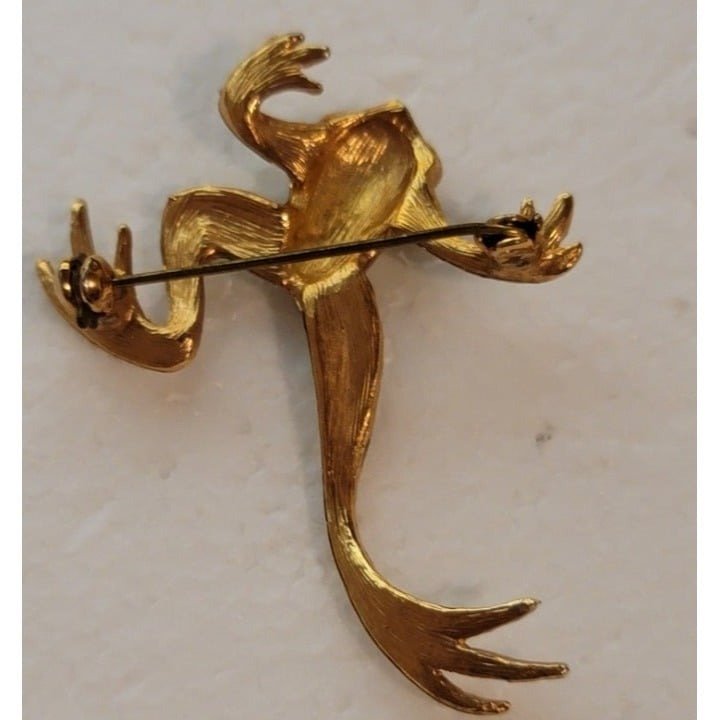 Gold Tone Frog Brooch