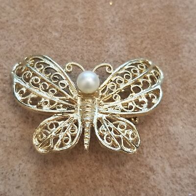 Vintage Butterfly Brooch – Gold Tone Filigree with Faux Pearl Accent