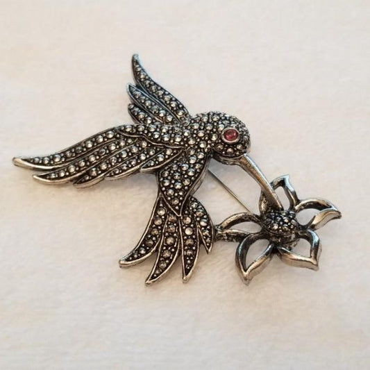 Avon Hummingbird Brooch