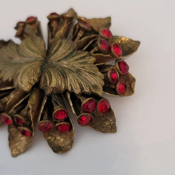 Vintage Gold Tone Red Rhinestone Brooch