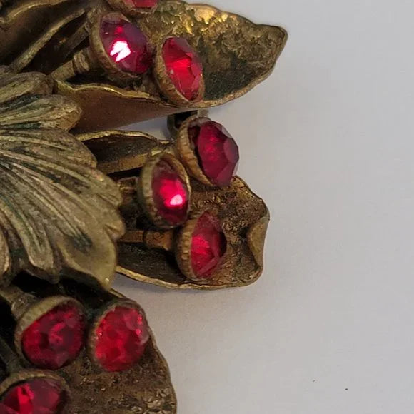 Vintage Gold Tone Red Rhinestone Brooch