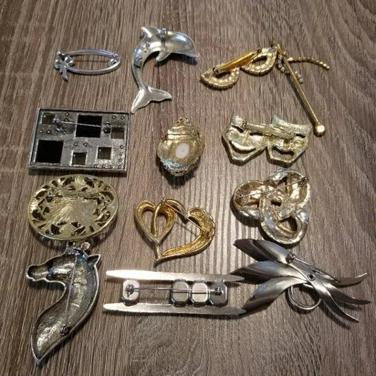 Lot of 12 Wearable Brooches