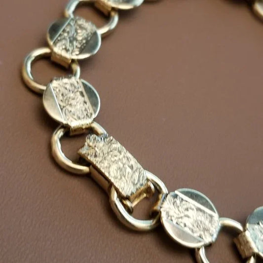 Vintage Sarah Coventry Gold Tone Bracelet