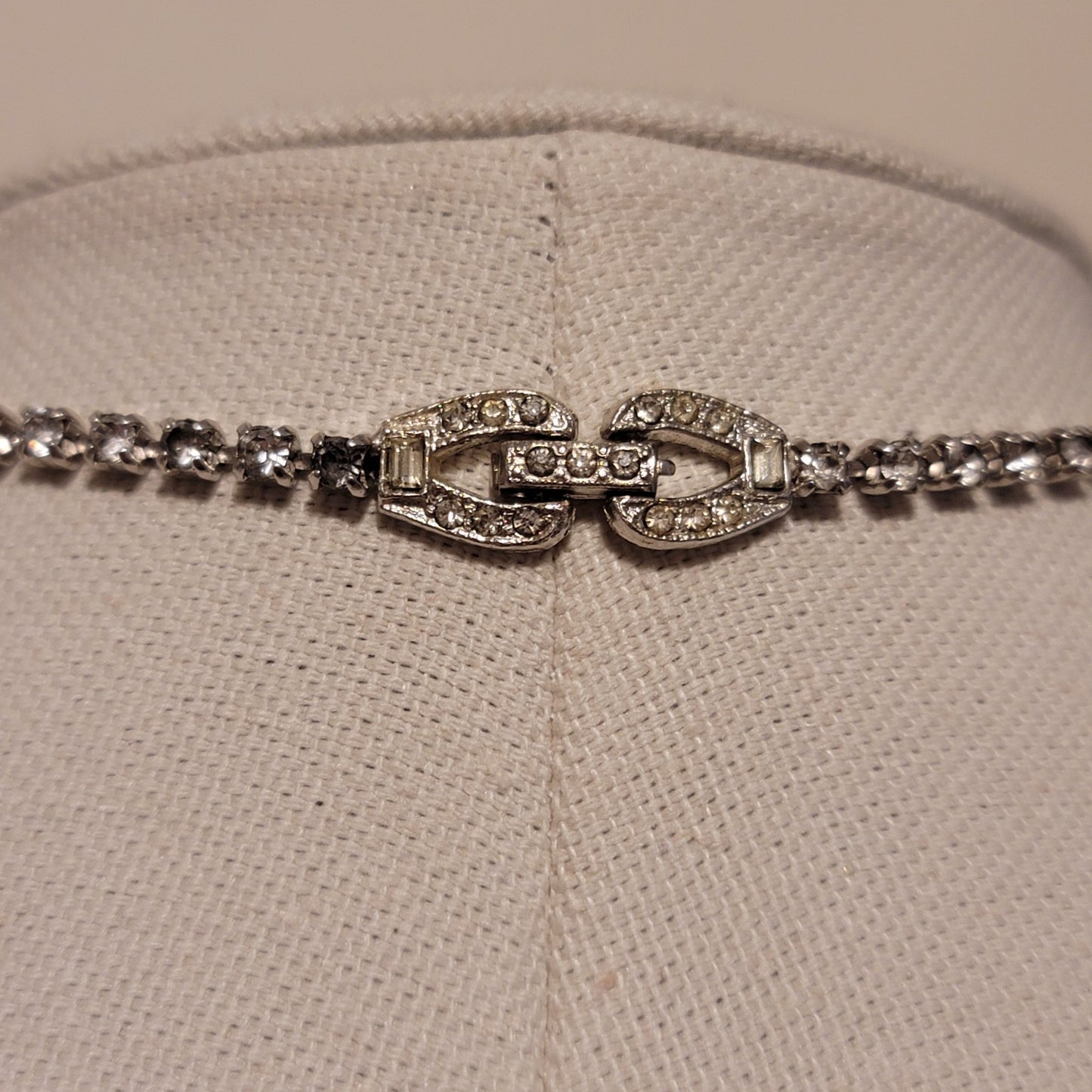 Vintage Weiss Rhinestone Necklaces