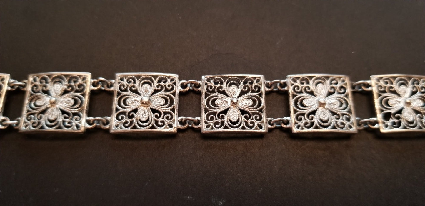 Vintage 835 Silver Filigree Flower Panel Bracelet