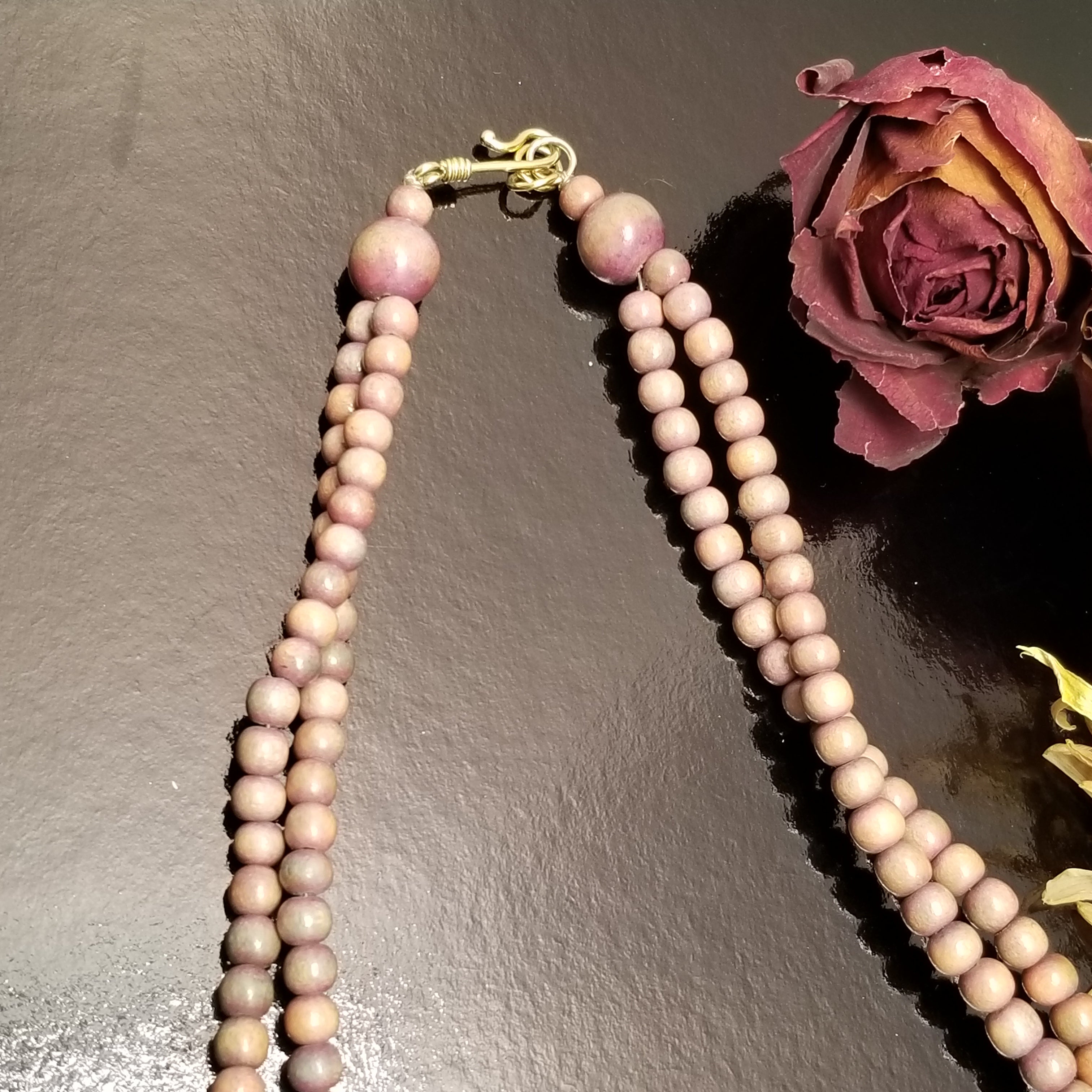 Vintage 1985 Asin Flower Wooden Bib Necklace