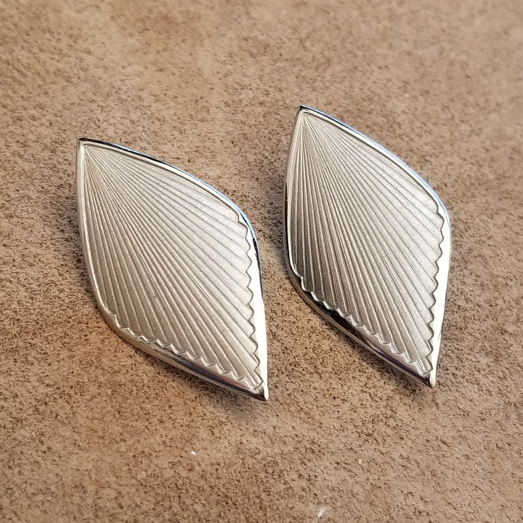 Vintage Silver Tone Kite Clip-On Earrings