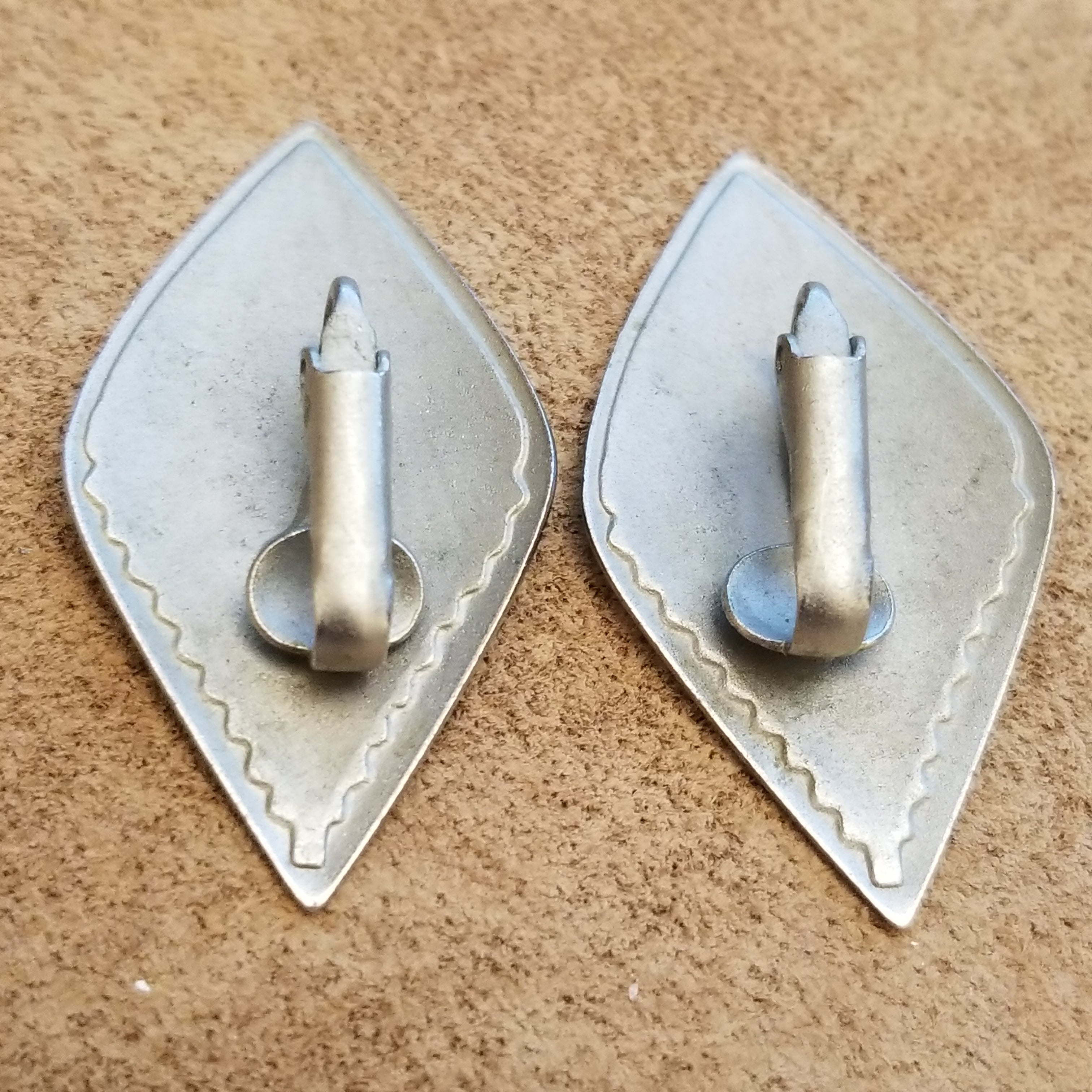 Vintage Silver Tone Kite Clip-On Earrings