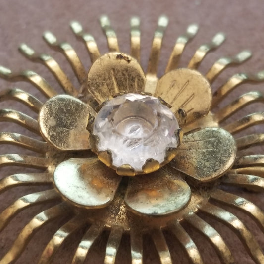 Vintage Gold Tone Starburst Flower With Rhinestone