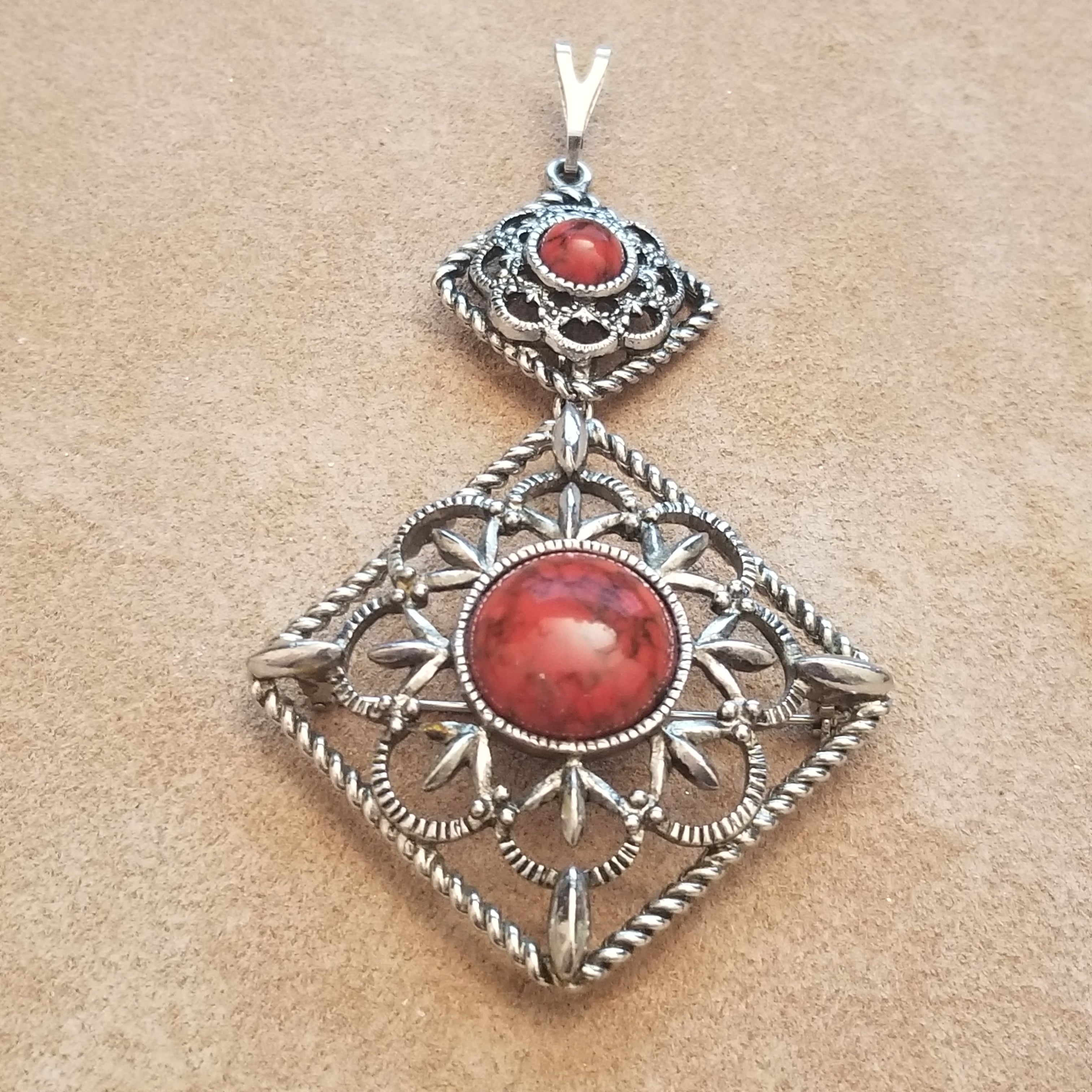 Vintage Sarah Coventry Silver Tone Brooch