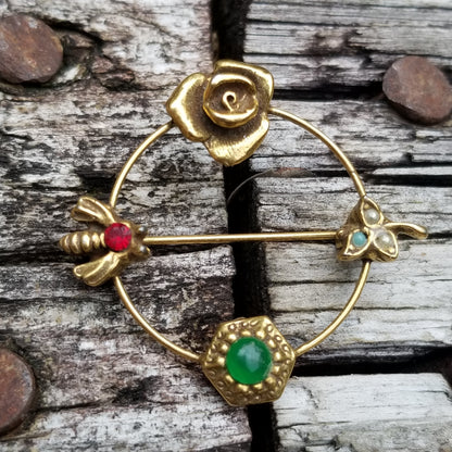 Small Gold Tone Bee Brooch