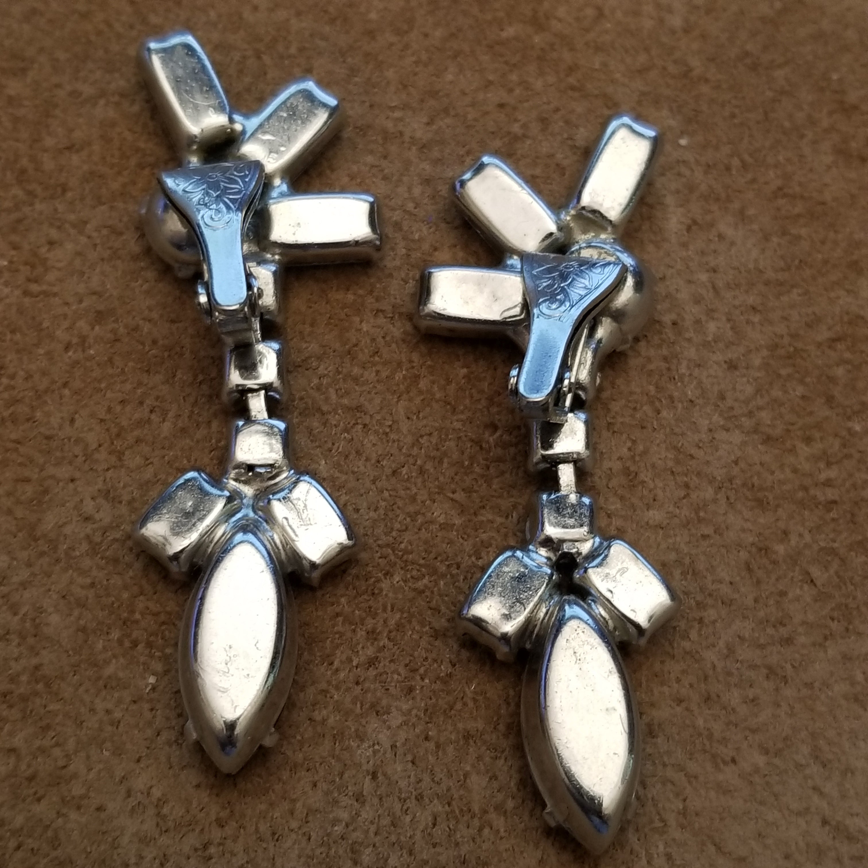 Vintage Silver Tone Rhinestone Clip On Earrings