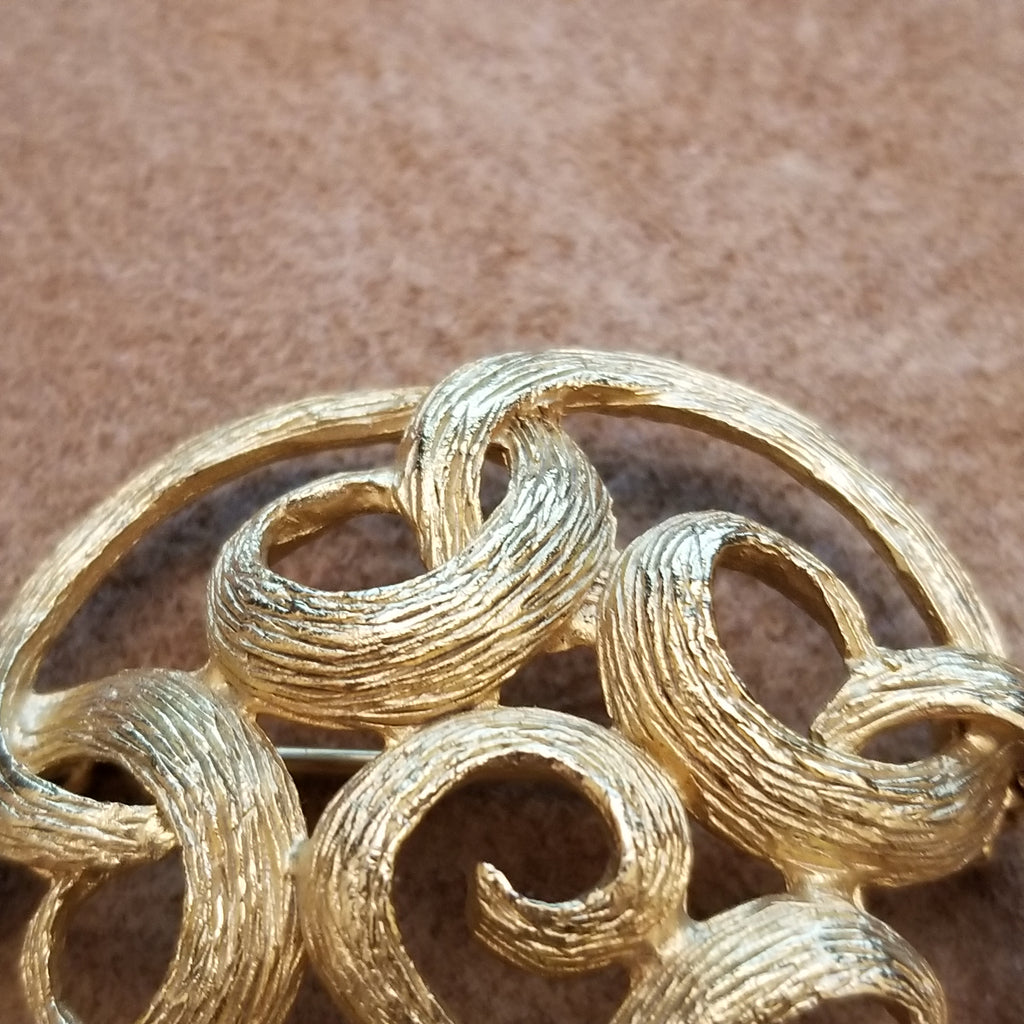 Vintage Gold Tone Brooch