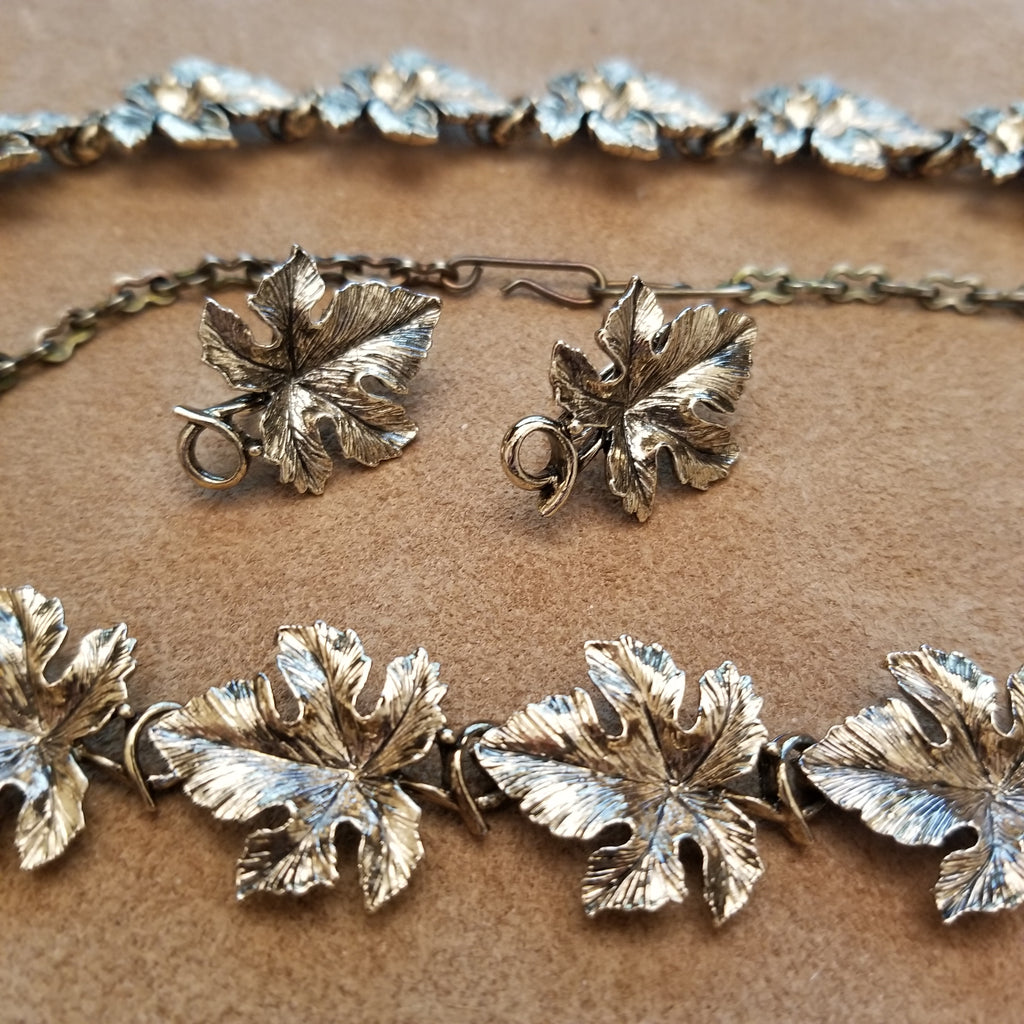 Vintage Maple Leaf 3 Piece Set