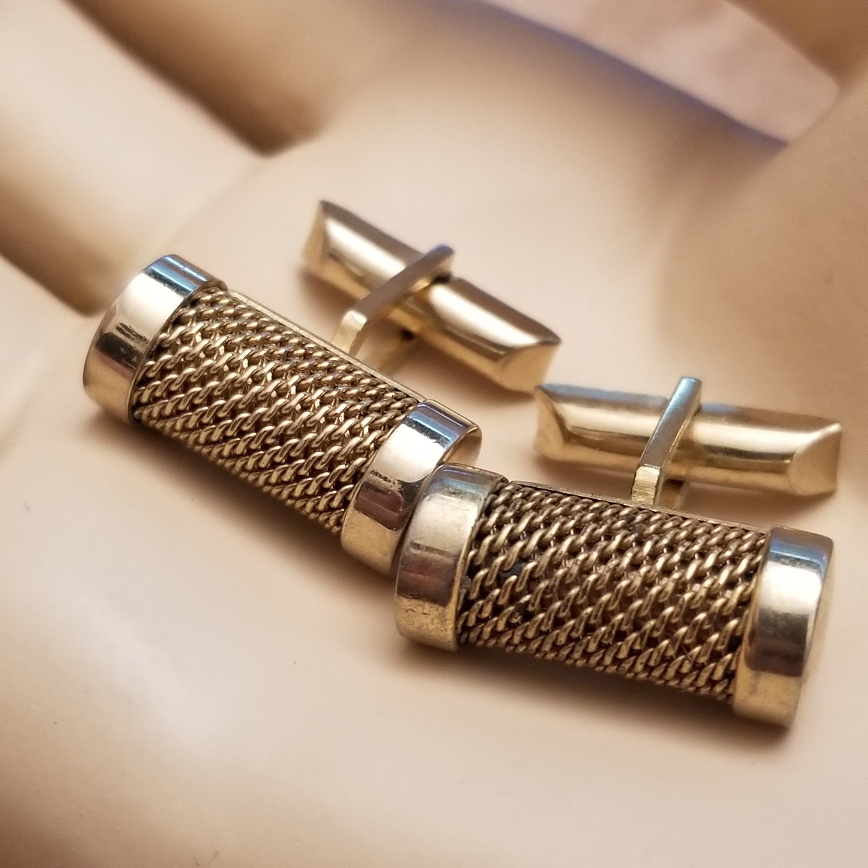 Vintage SWANK Gold Tone Mesh Cufflinks