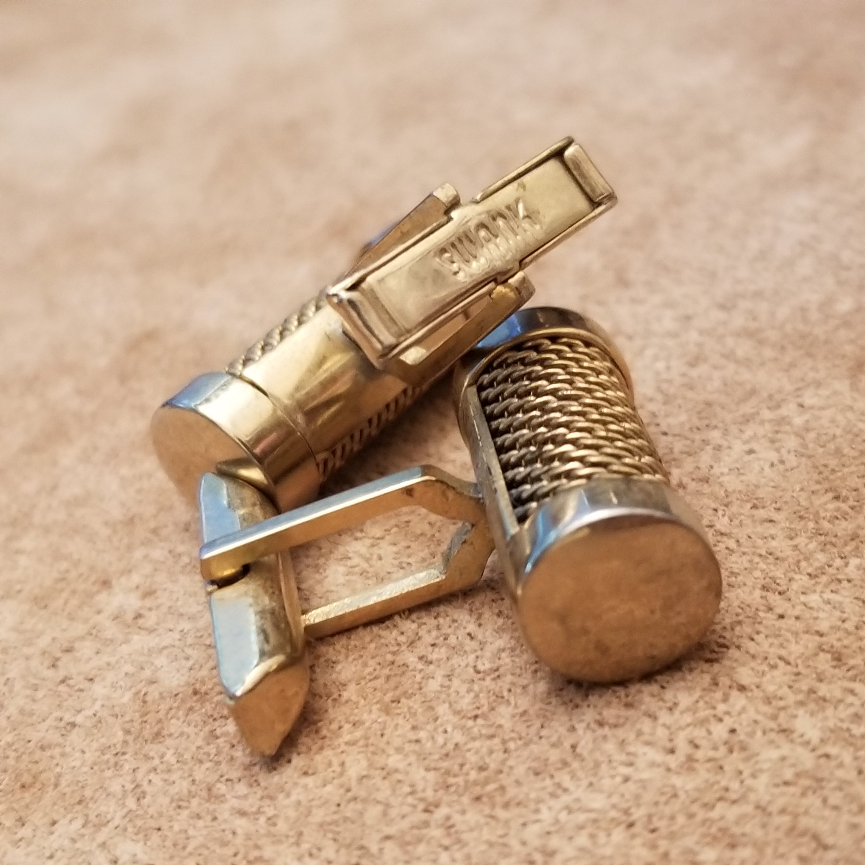Vintage SWANK Gold Tone Mesh Cufflinks