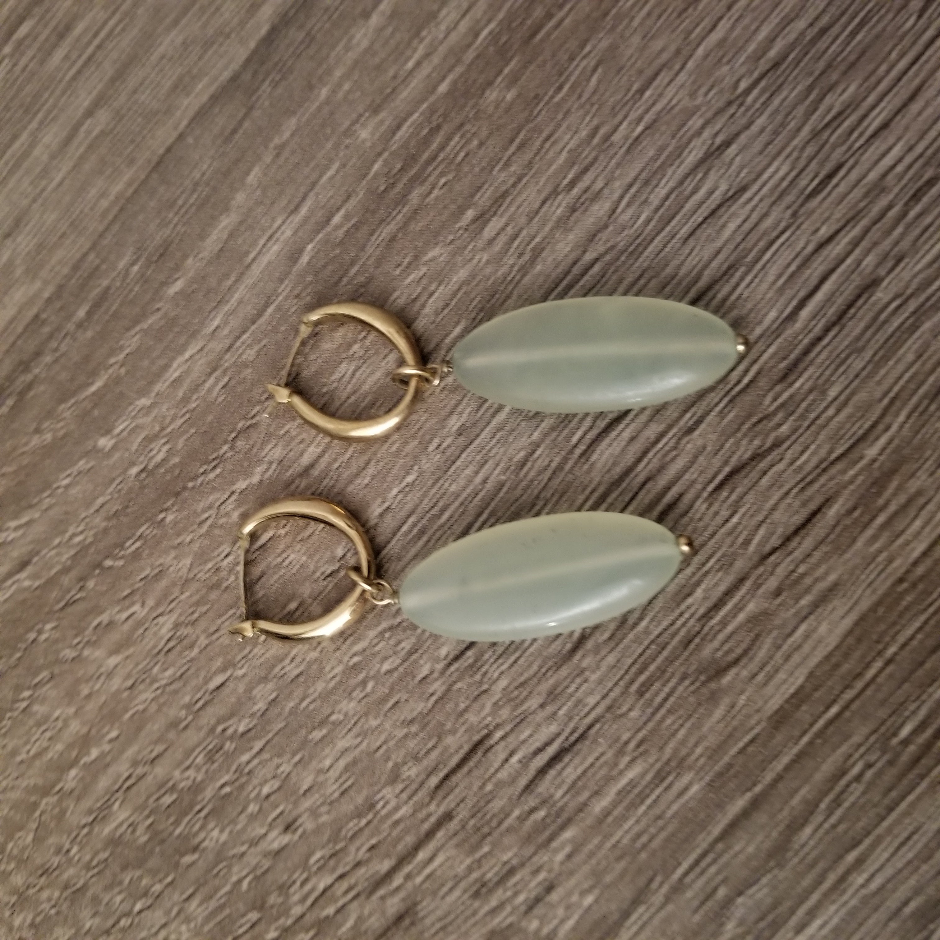 Gold Tone Necklace and Earring Set