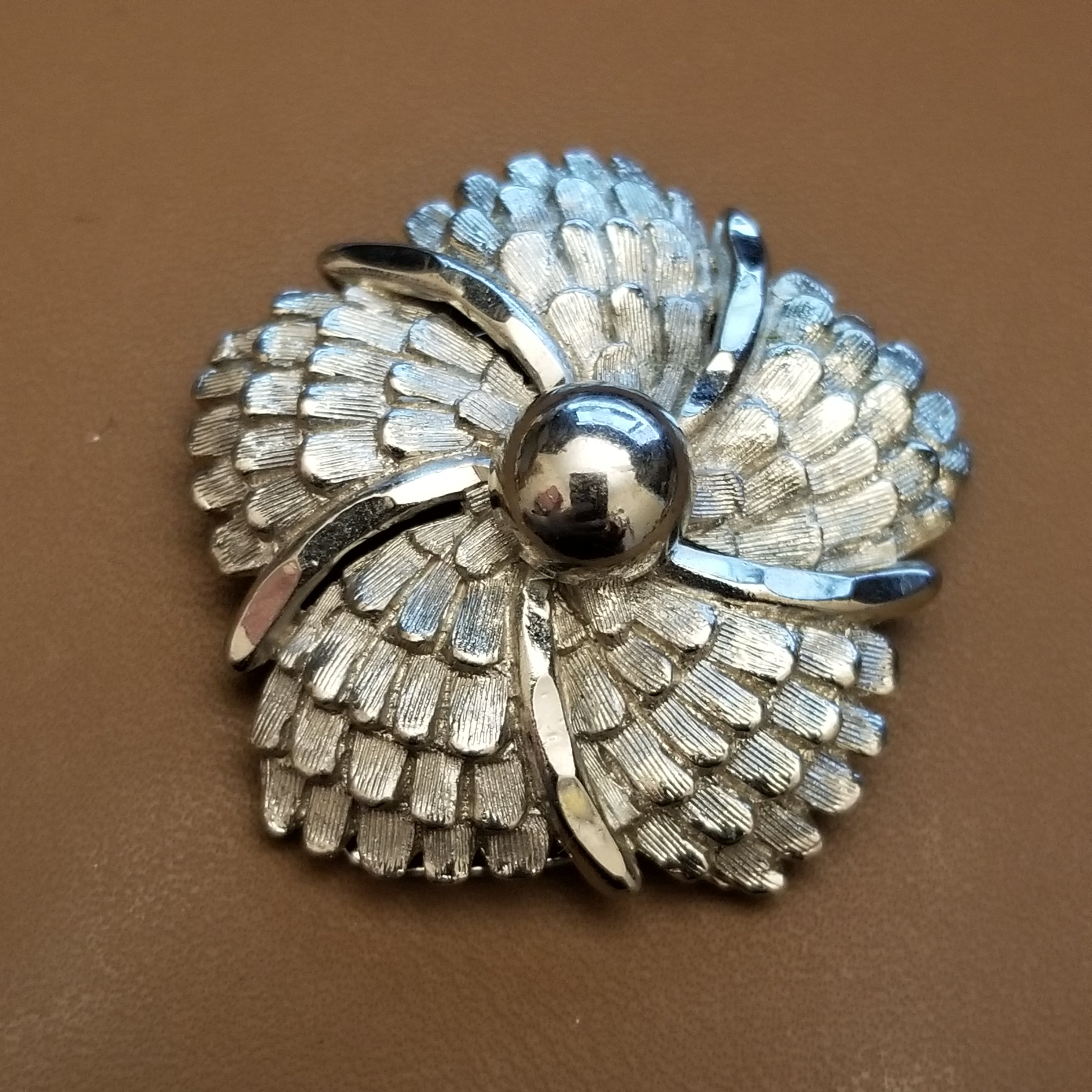 Silver Tone Scarf Clip