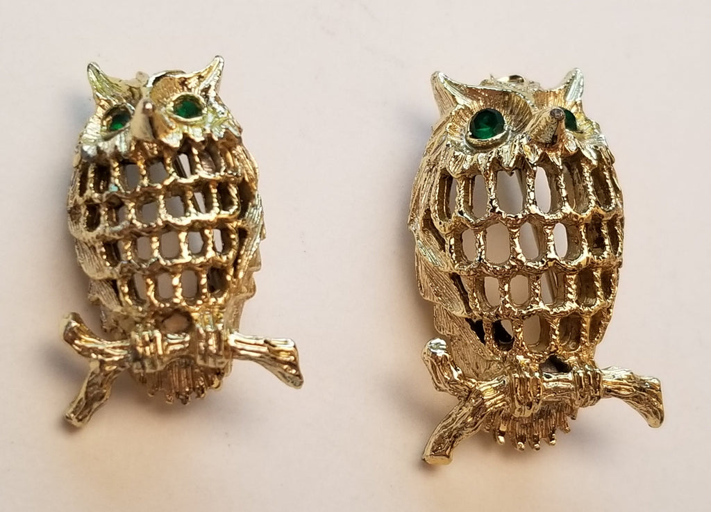 2 Vintage Gold Tone Owl Brooches