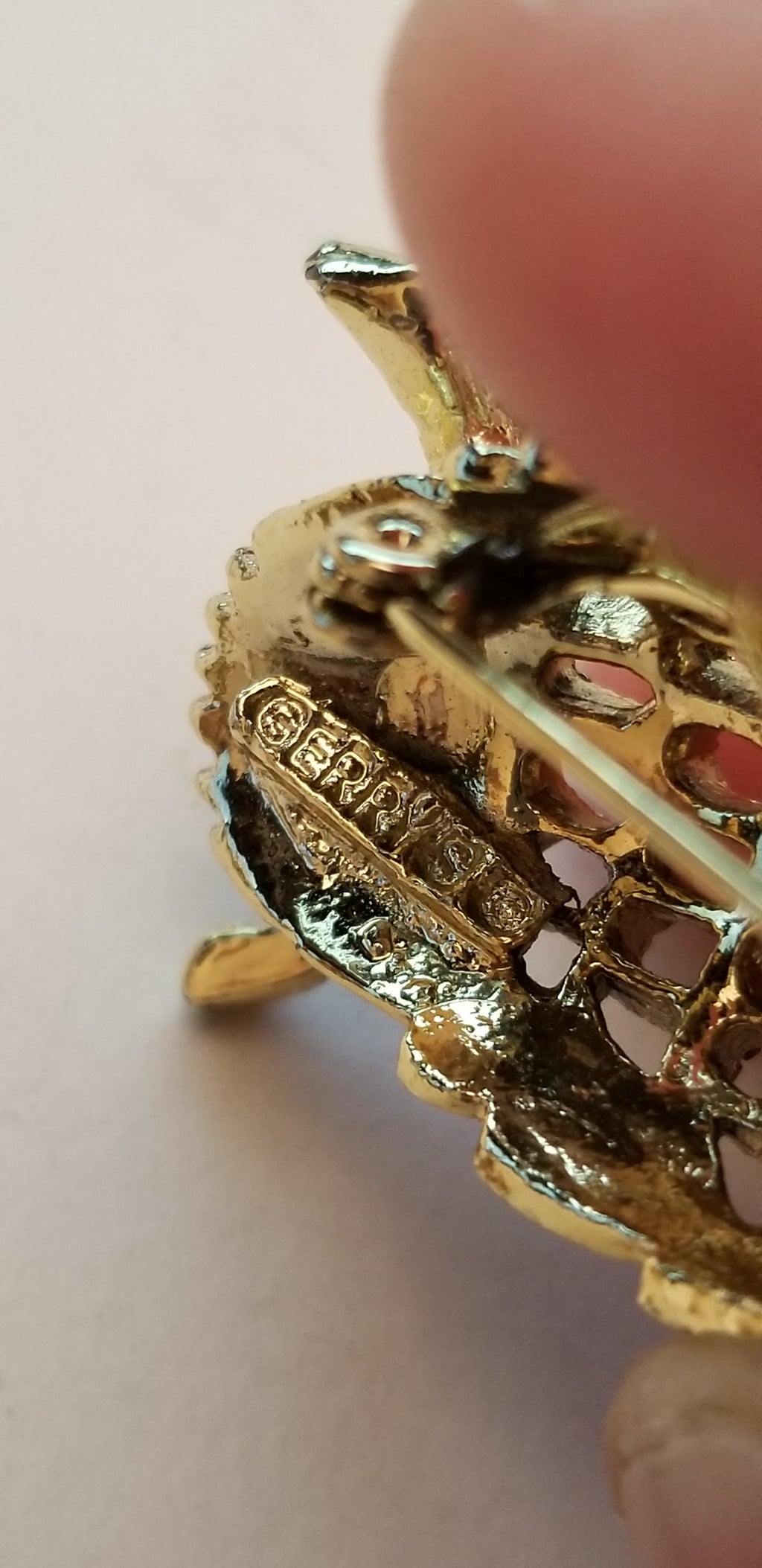 2 Vintage Gold Tone Owl Brooches